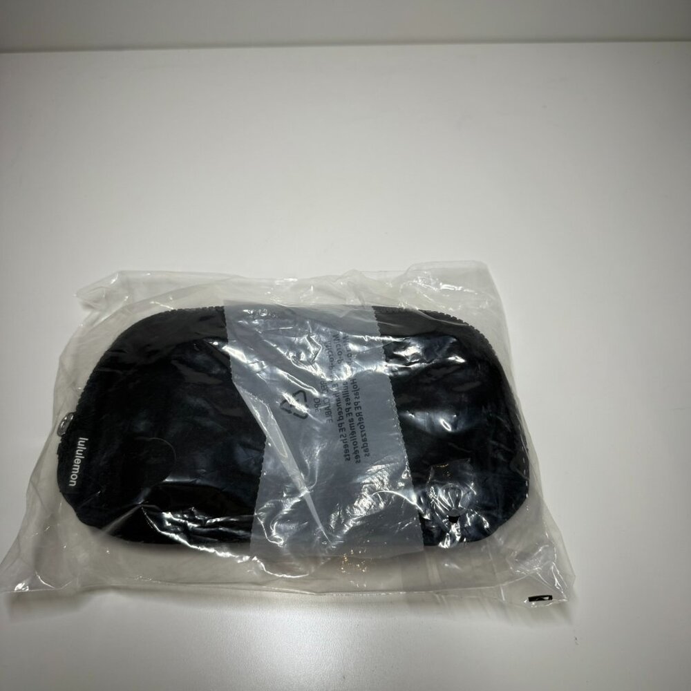 Lululemon Everywhere Belt Bag 1L Black with White Wordmark